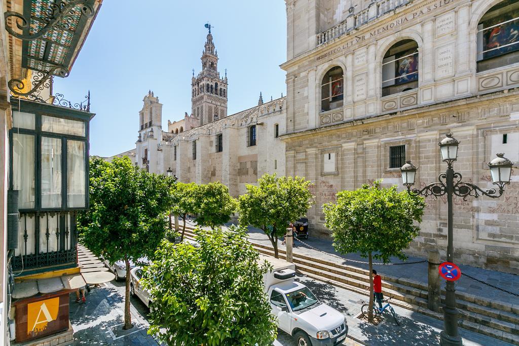 Apartamento Living By Cathedral Seville Ngoại thất bức ảnh