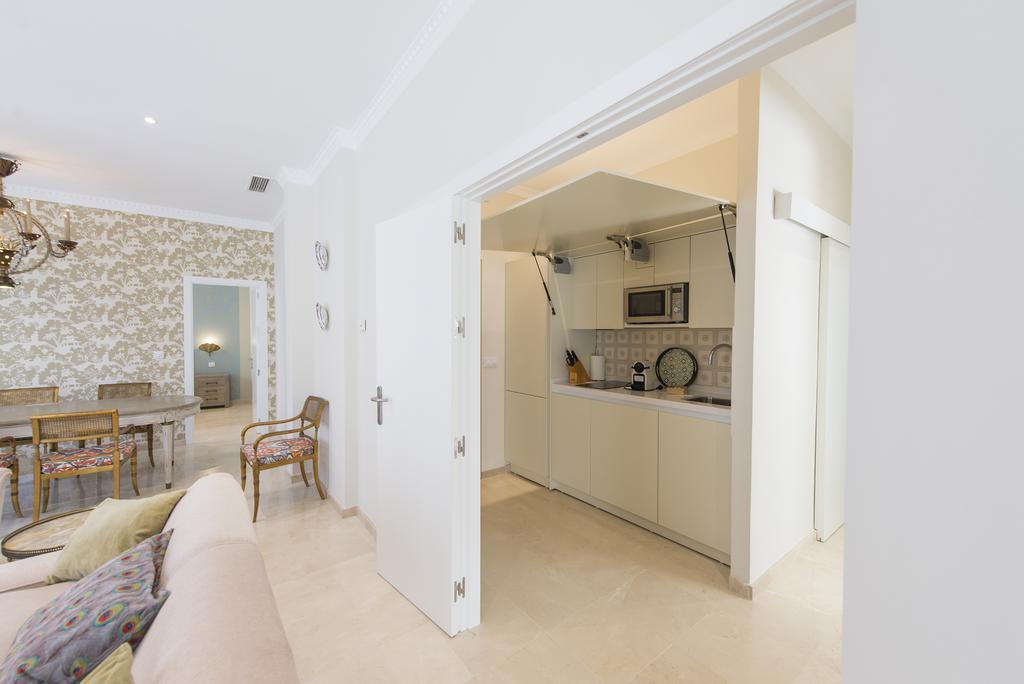 Apartamento Living By Cathedral Seville Ngoại thất bức ảnh