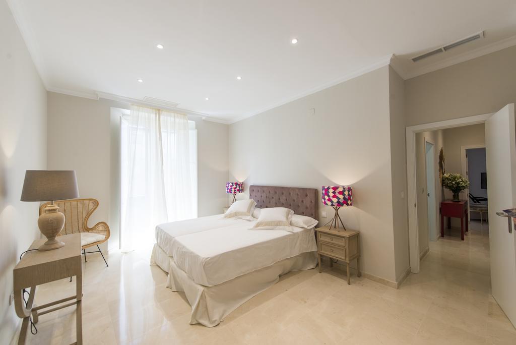 Apartamento Living By Cathedral Seville Ngoại thất bức ảnh