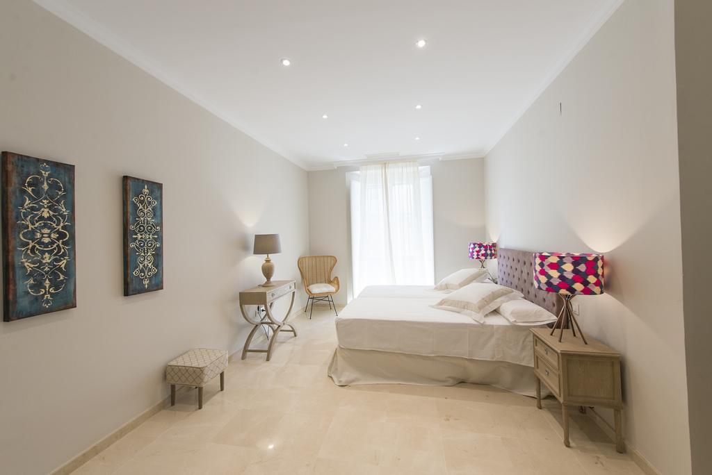 Apartamento Living By Cathedral Seville Ngoại thất bức ảnh