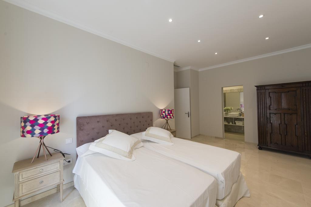 Apartamento Living By Cathedral Seville Ngoại thất bức ảnh