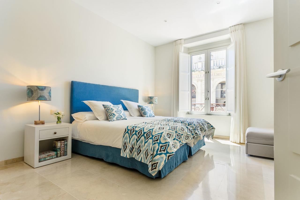 Apartamento Living By Cathedral Seville Ngoại thất bức ảnh